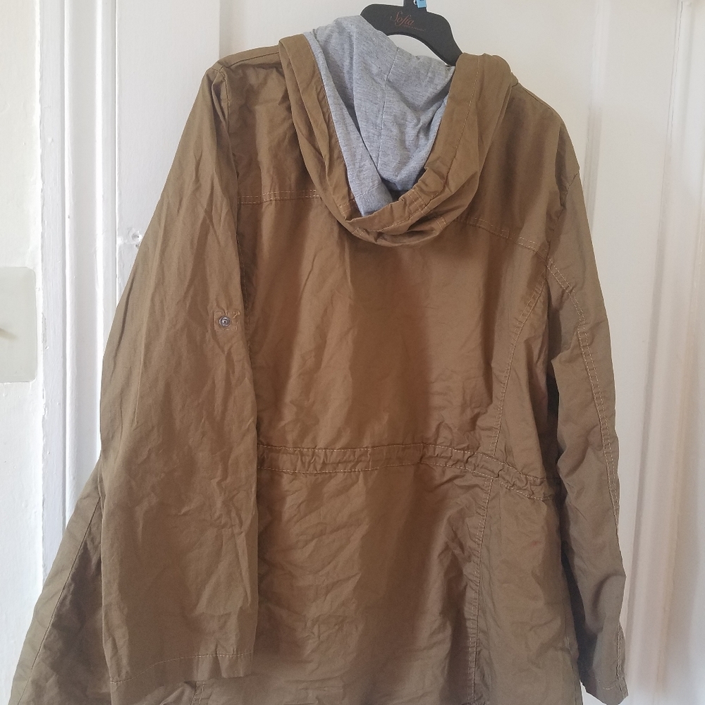 Jacket - Picture 5 of 8
